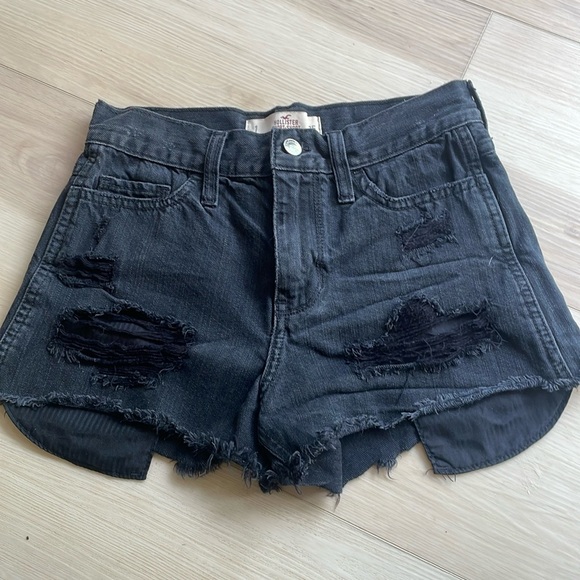 Hollister Pants - Hollister ripped high rise short shorts